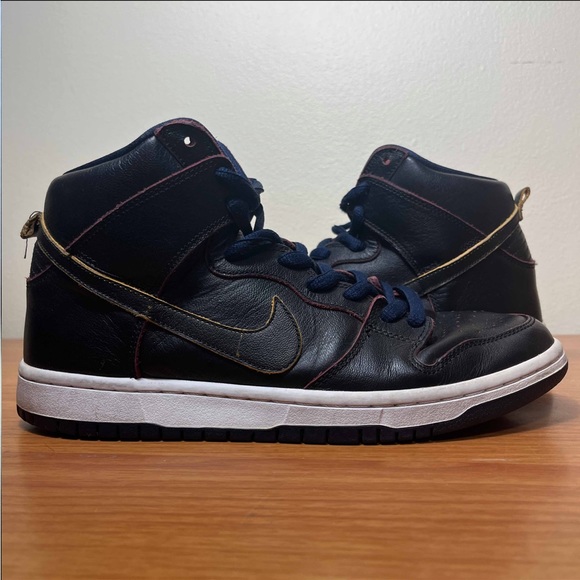 Nike sb dunk high pro nba cleveland cavaliers 2025